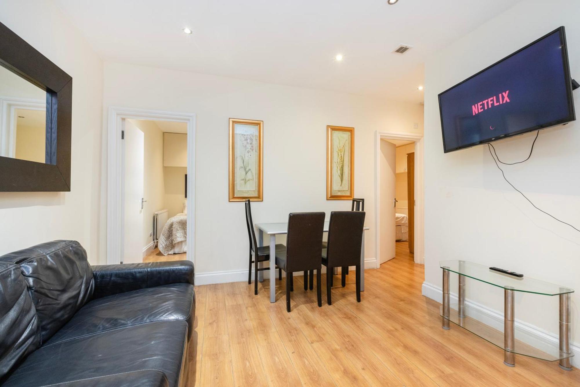 Hyde Park Rooms & Apartments Лондон Екстер'єр фото