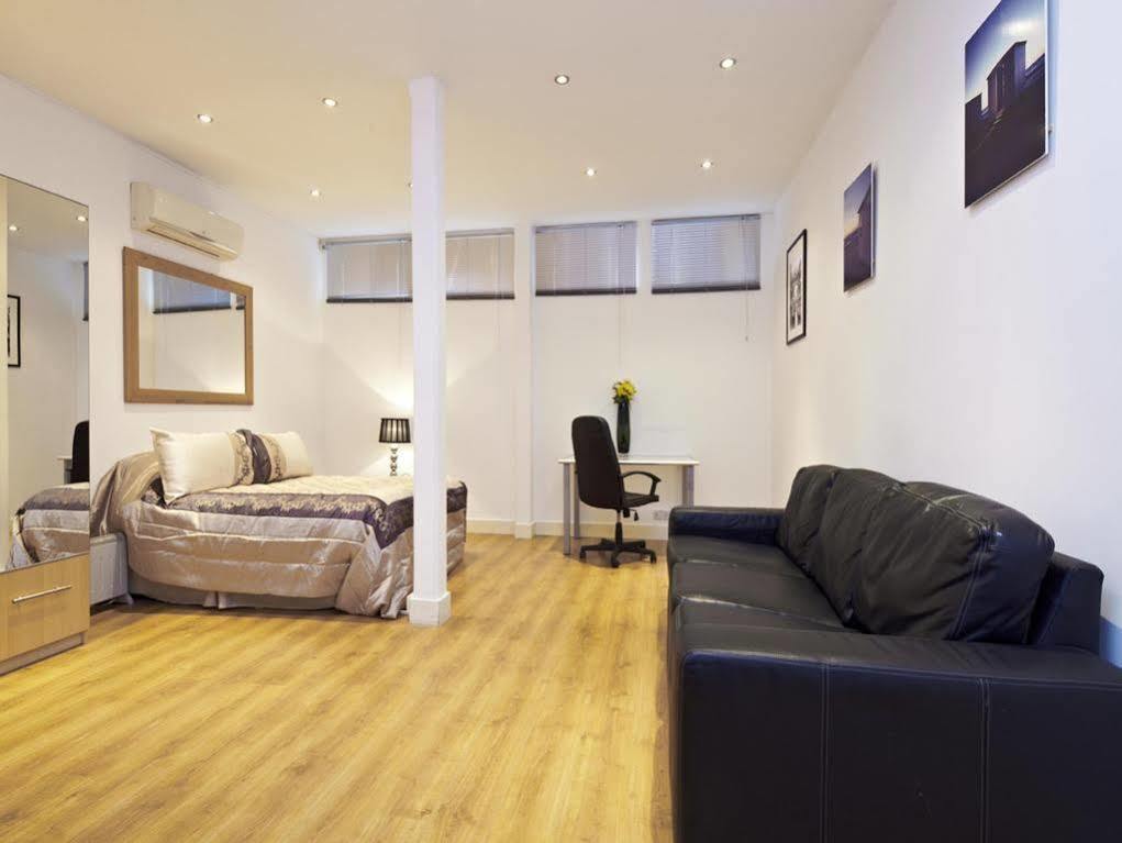 Hyde Park Rooms & Apartments Лондон Екстер'єр фото